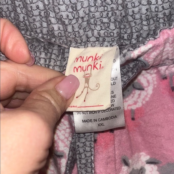 Munki Munki ladies Cozy Pink Sheep Pajamas size XXL preowned - Picture 6 of 7